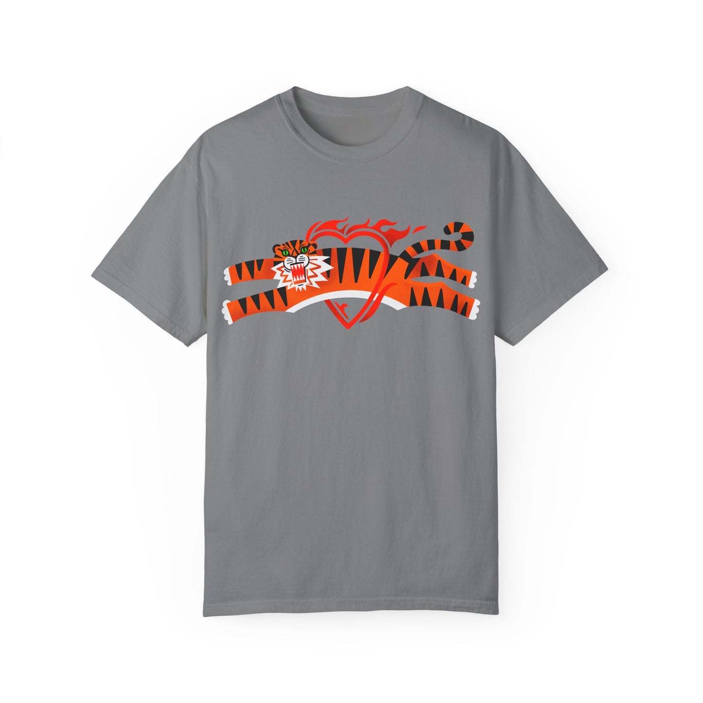 Tiger in love Unisex T-Shirt - Perfect for Nature Lovers & Casual Outings