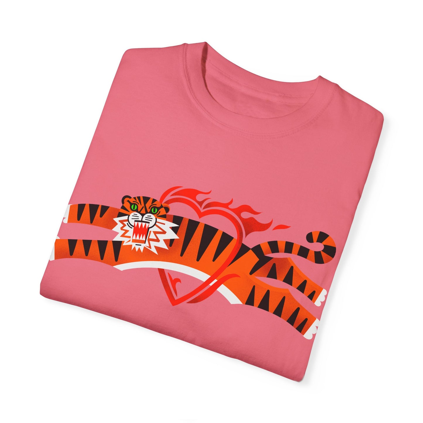 Tiger in love Unisex T-Shirt - Perfect for Nature Lovers & Casual Outings