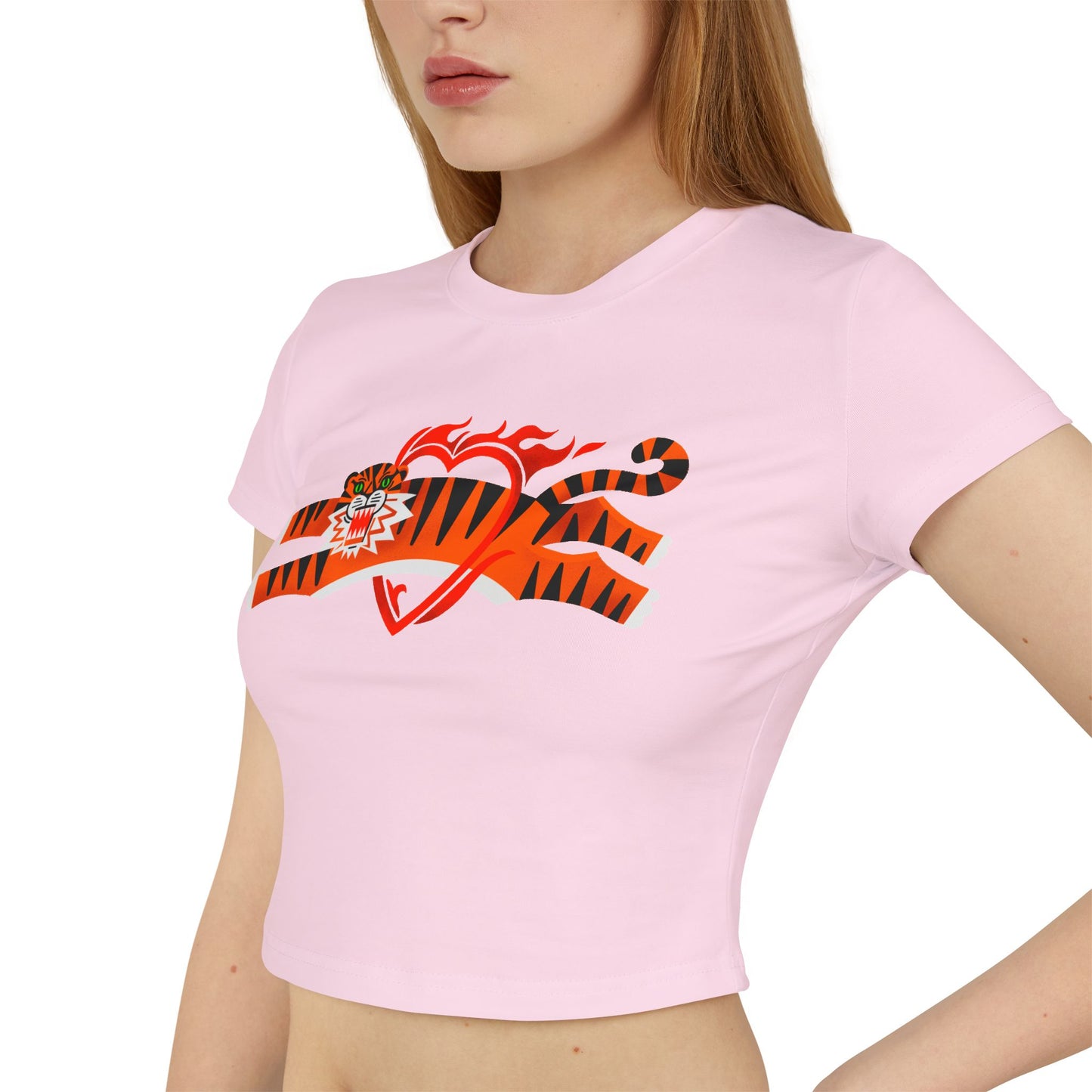 Tiger in love Women's Baby Tee - Fun & Stylish for Animal Lovers