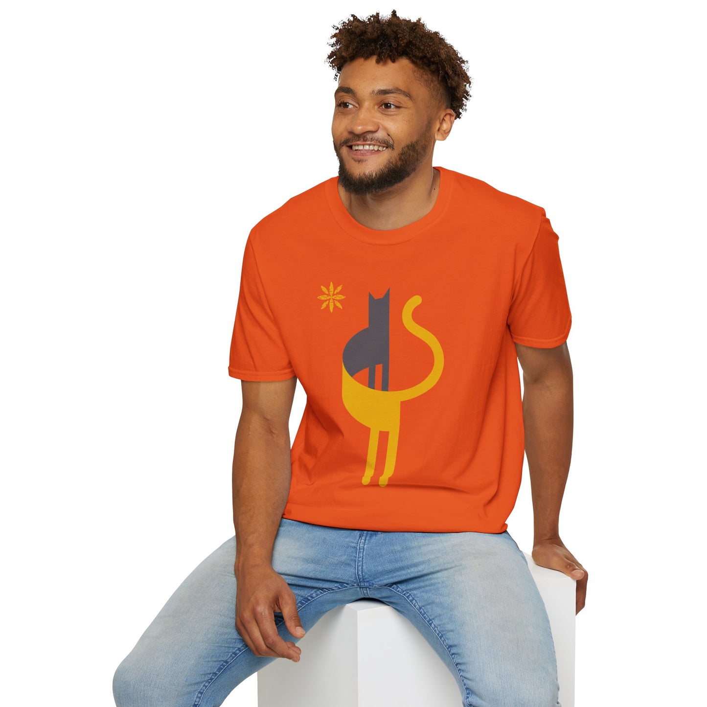 FlatCat Unisex T-Shirt – Softstyle Tee with Minimalist Flat Cat Design